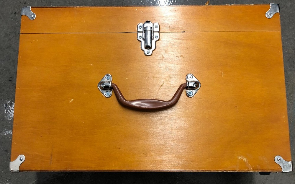 Laser Beam Alignment Tool with Case