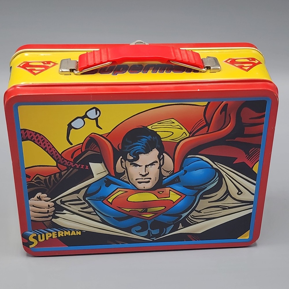 2000 DC Comics Superman Magic Mountain 3D Lunch Box Vintage