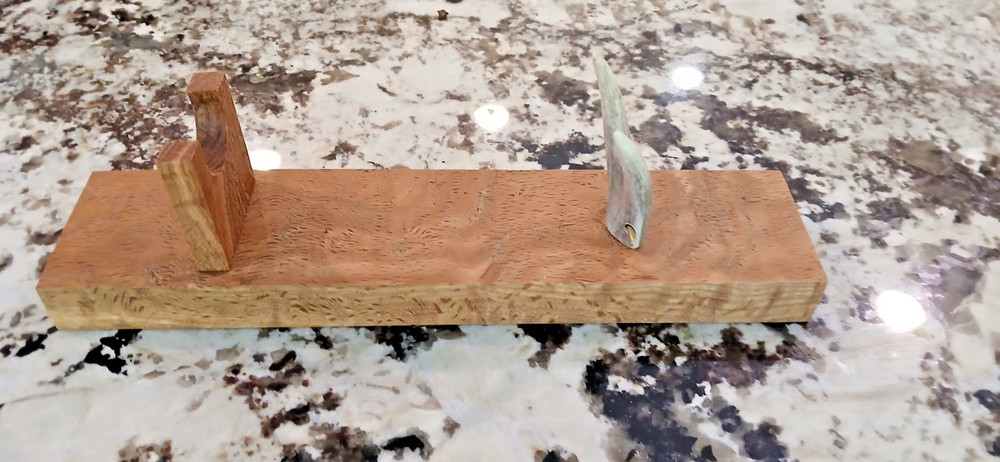 Oak Hunting Knife Display Stand