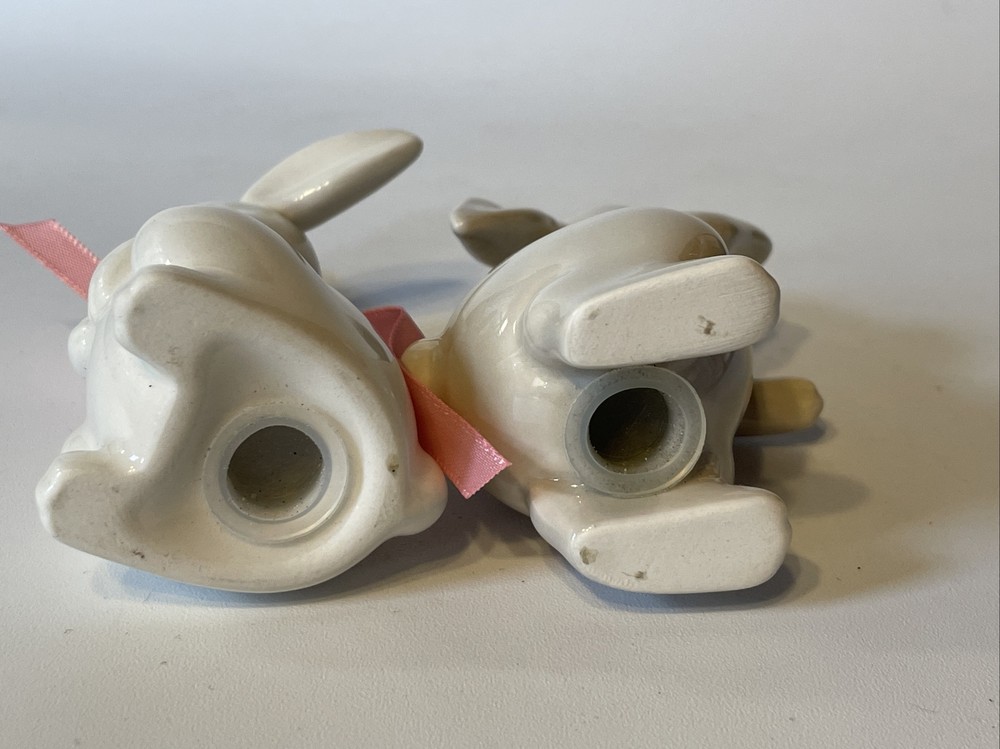 Hallmark Bunnies S & P Set Ear Repaired Ceramic