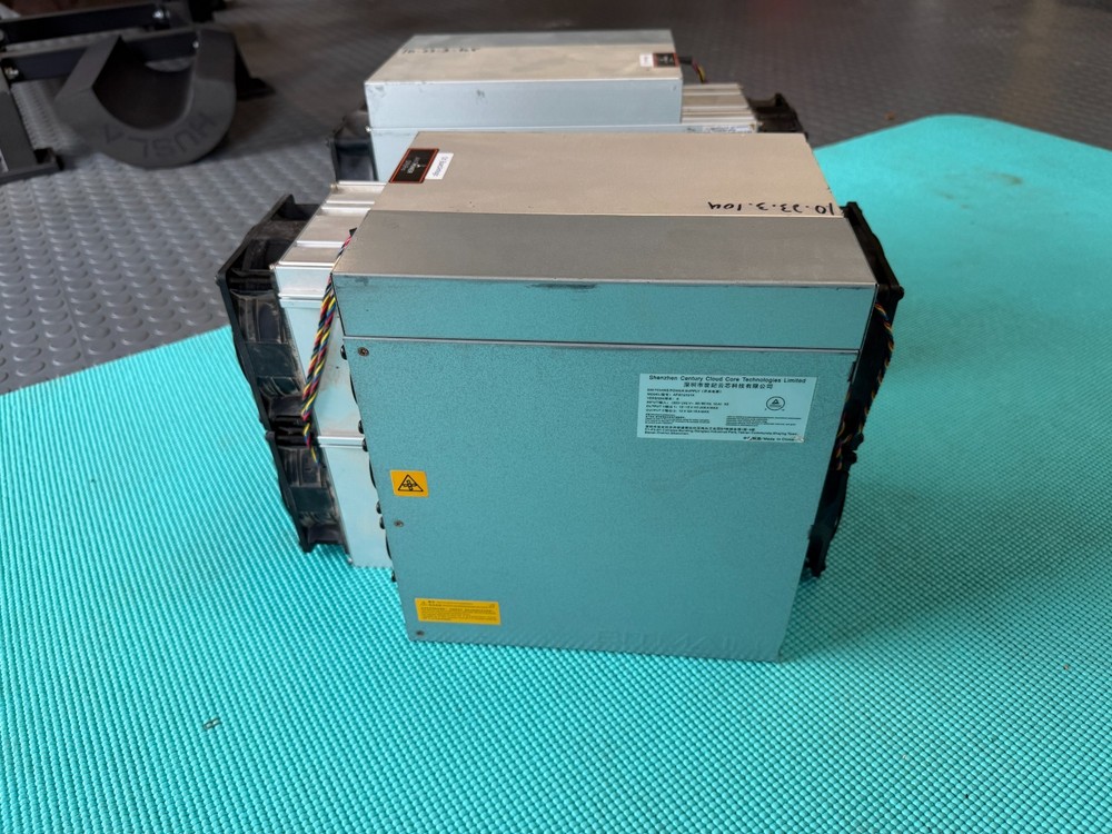 Bitmain Antminer S19j Pro 100TH/s Bitcoin Miner - 240-Cb