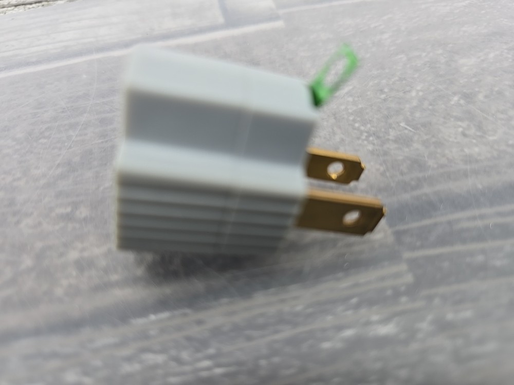 Single to Single Gray 2-Wire to 3-Wire Adapter (D3)
