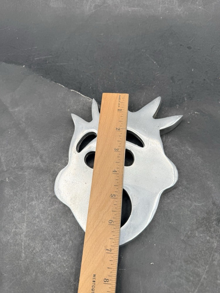Whimsical Aluminum Face Trivet