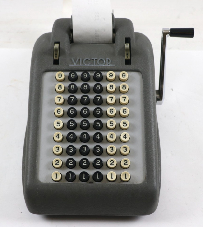 VINTAGE ADDING MACHINE HAND CRANK VICTOR 6 COLUMN