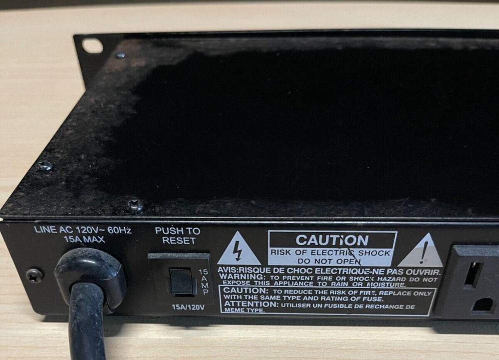 Furman - RP-8 Power conditioner
