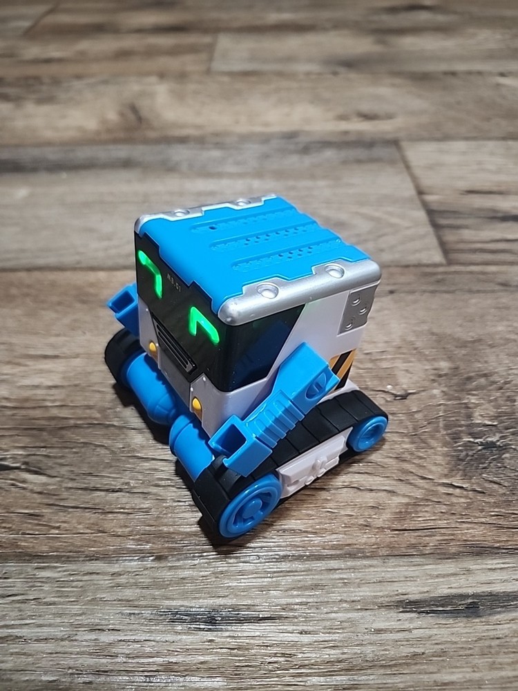 Mibro Really Rad Robots Blue MB01 Robot Only No Remote (A195)