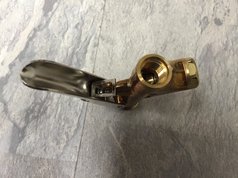4688 TeeJet Trigger Valve With Trigger Lock