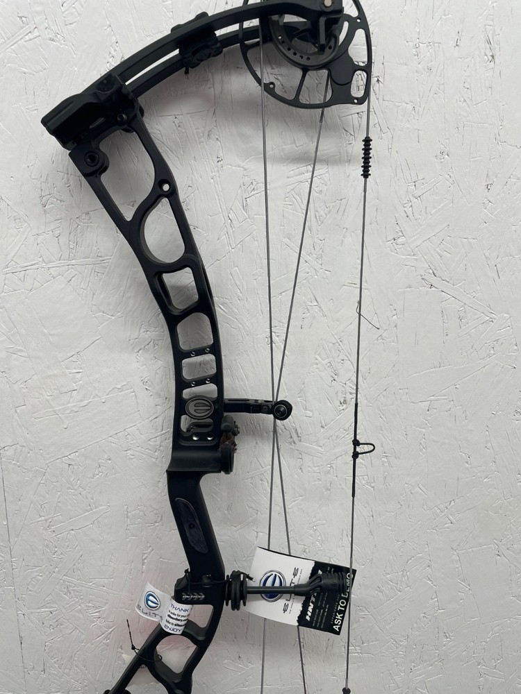 Elite Hntr33 compound bow