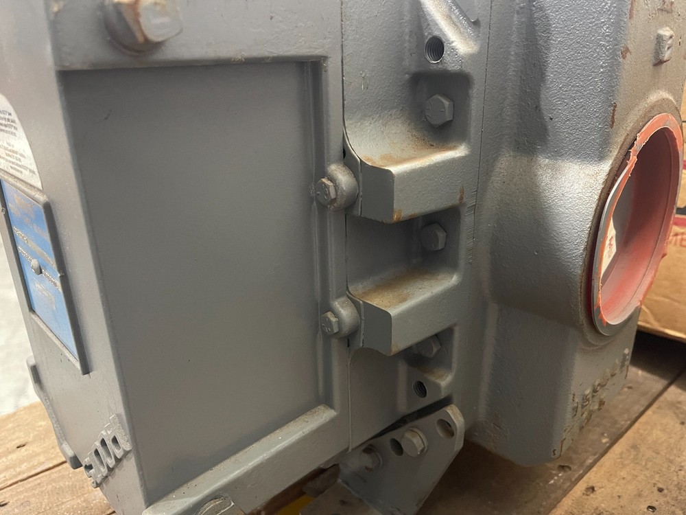 Roots 406 RAM-J Whispair Blower