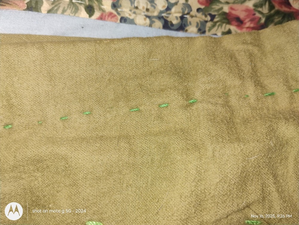 Vintage Handmade Patchwork Quilt - Full/Queen Size - Excellent Condition