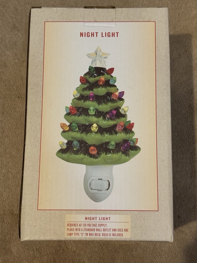 NEW, Ceramic Christmas Tree Night Light Wall Plug Cracker Barrel Exclusive