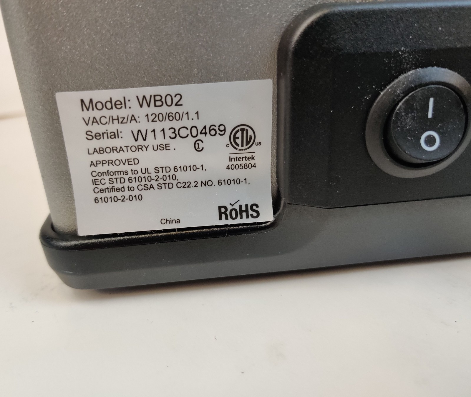 VWR WB02 2L Digital Water Bath 3.9 x 4.3 x 6 inches with Lid Tested