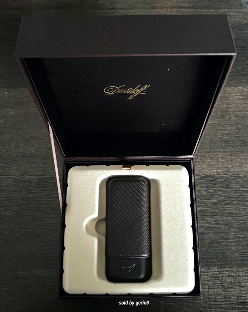 Davidoff Brown Leather Leaf Pattern Double Cigar Case / Pouch 105585