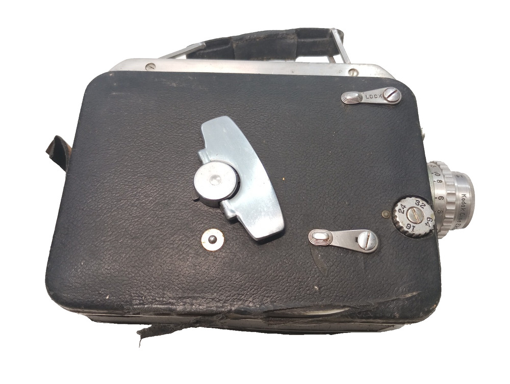 Cine Kodak Magazine 8 camera with original case untested