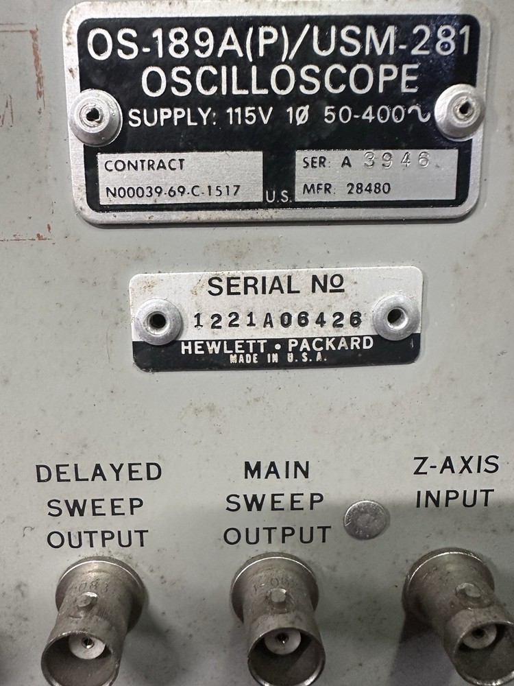 HP Hewlett Packard AN/USM -281A Oscilloscope- Powered On Untested