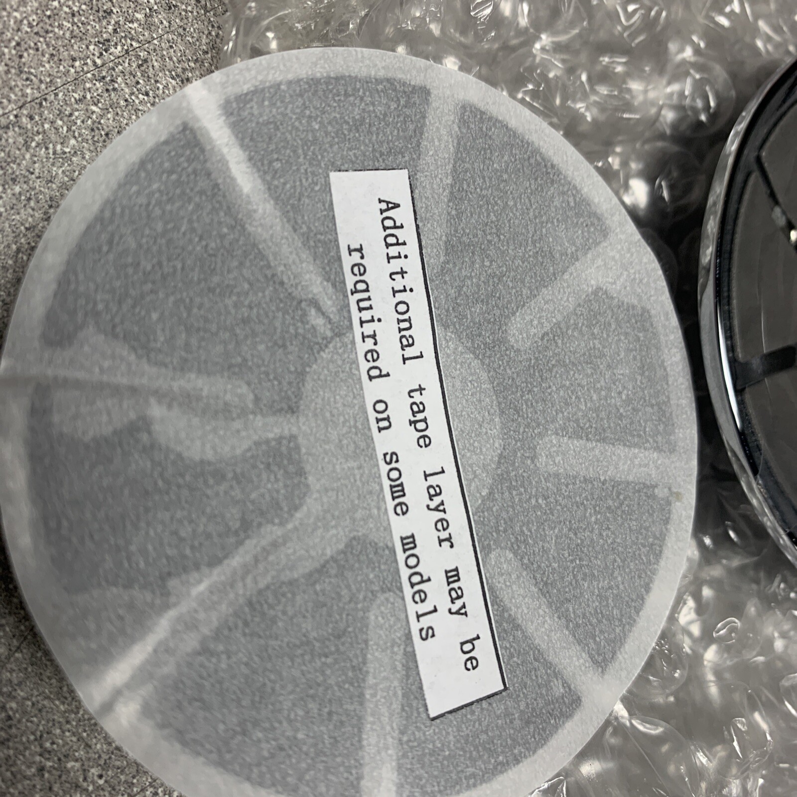 HARLEY DAVIDSON RED STAR FUEL GAS CAP MEDALLION SOFTAIL FLSTS & SOME TOURING