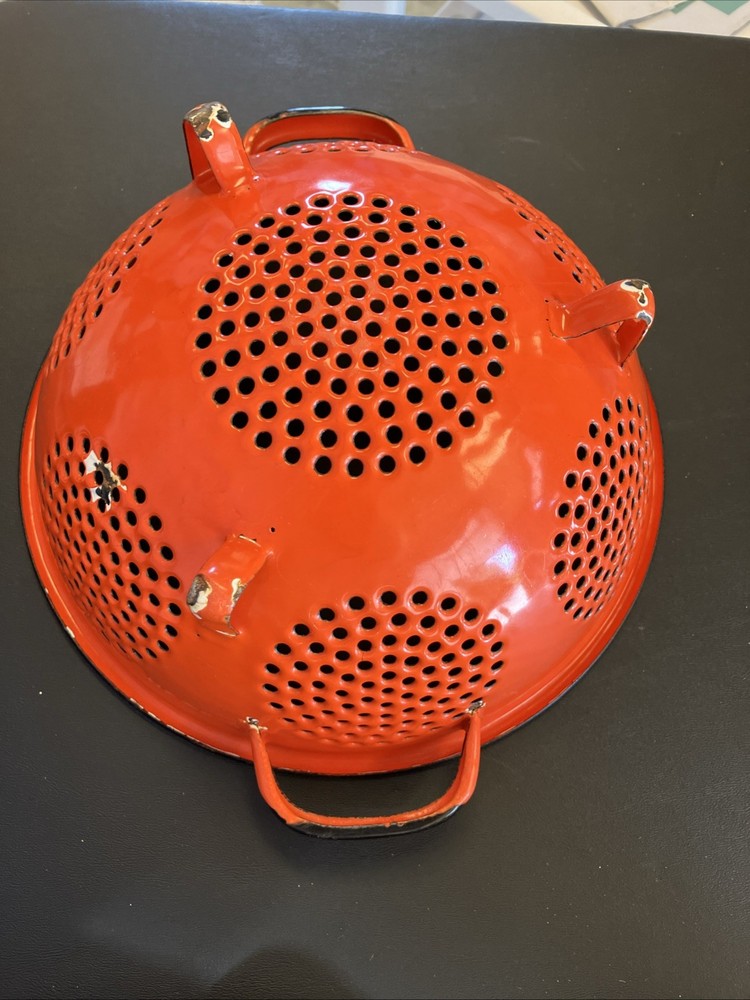 EUC-Vintage 9” Kitchen Orange Enamelware Strainer MCM Decor