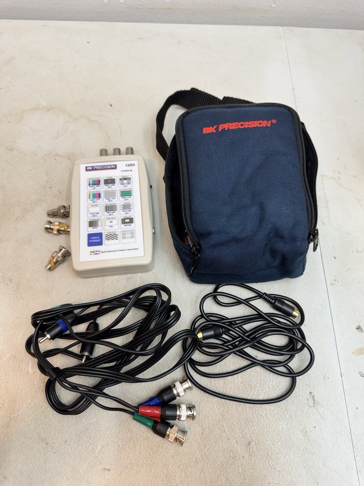 Tested Clean BK Precision 1253 Handheld HDTV Pattern Color Bars Generator