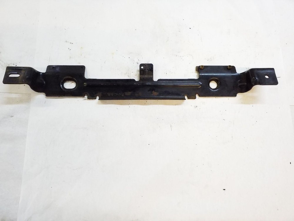 Lower Radiator Core Support Bracket | Fits 2015-2017 Ford Expedition