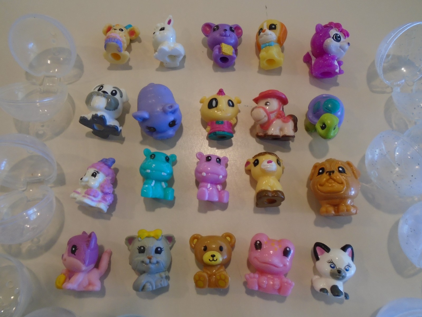 Squinkies & Bubbles Lot L ~ 20 Assorted Squinkies with 10 Bubbles