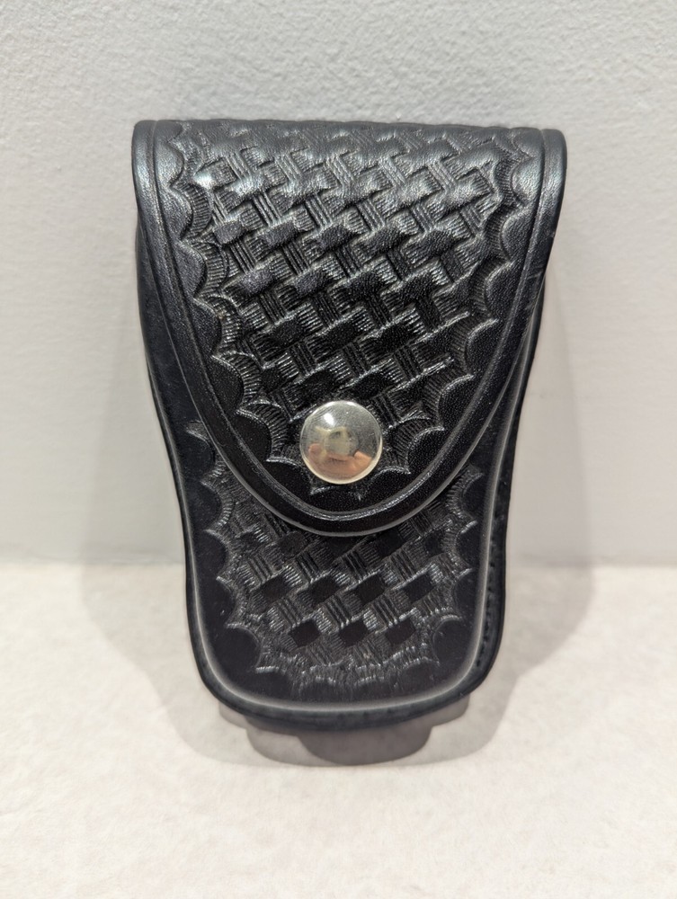 Texas Shoemaker Basket Weave Belt Speedloader Pouch Handcuff Case