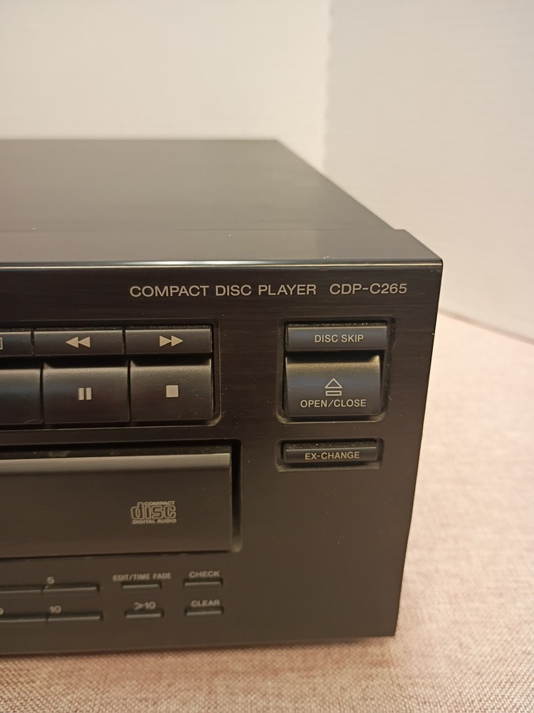 Sony CDP-C265 Compact Disc Player TESTED
