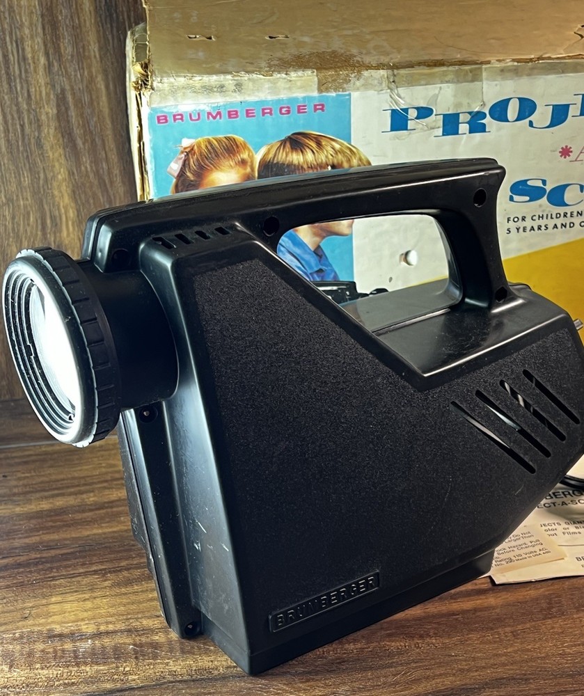 Vintsge Brumberger Project a Scope Model 290 B&W Projector w/ Original Box