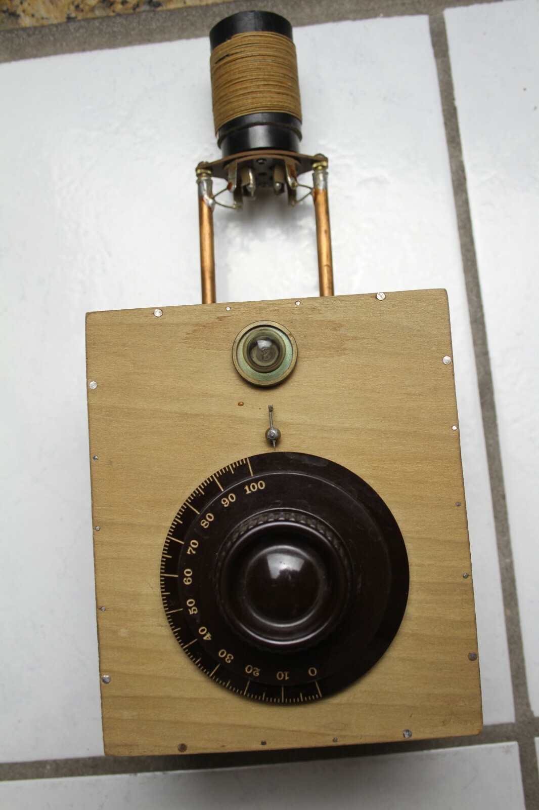 Homemade Absortion Wavemeter w/ Bakelite Dial and wooden box