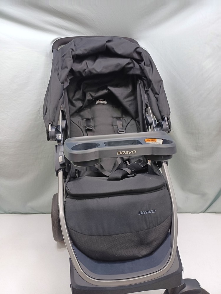 Chicco Bravo Standard Stroller Gray/Black Single Seat Folding Adjustable Handles