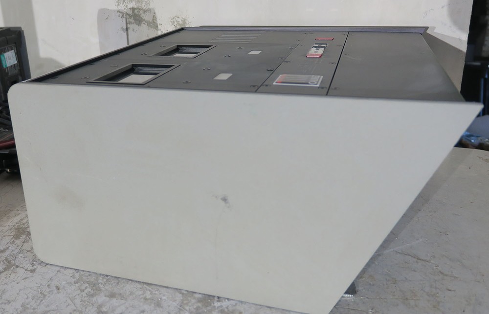 Calrec alpha 100 desktop panel sound mixer panel