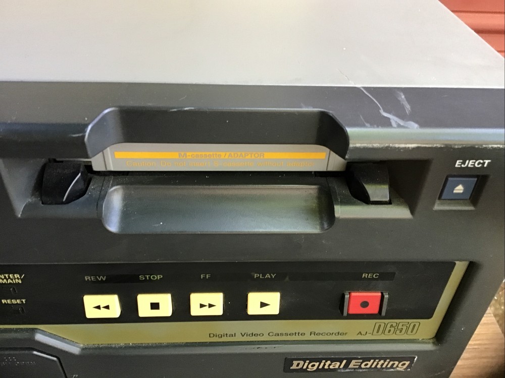 Panasonic DVCPro Digital Video Cassette Recorder AJ-D650
