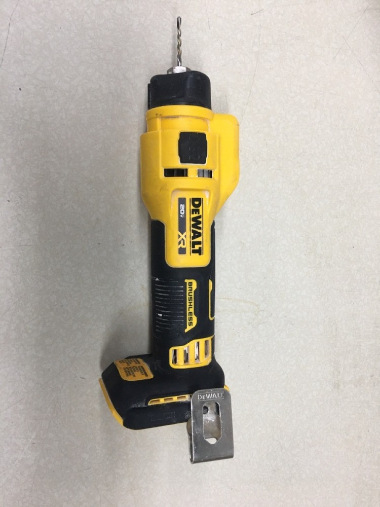 DEWALT DCE555 CUT-OUT TOOL (R7B017147)