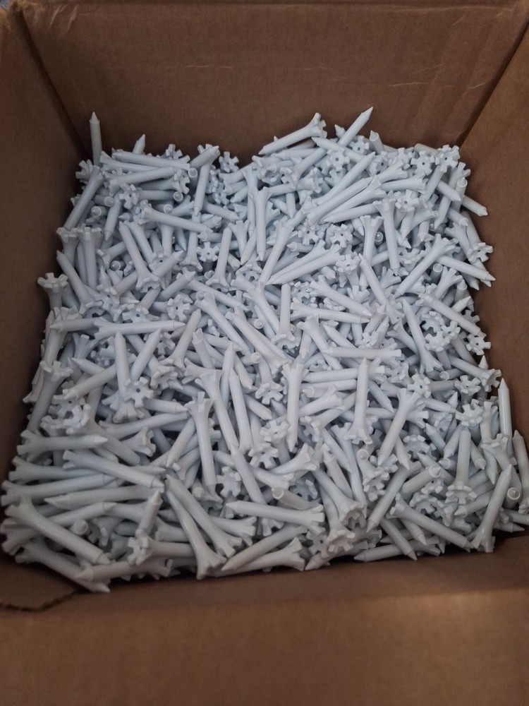 100 1 1/2" White Plastic Tees