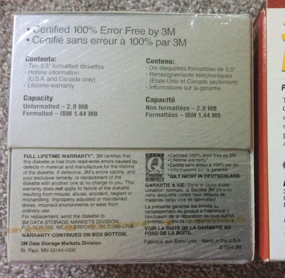 3M High Density floppy + Belkin 3.5" Dual Disk Cases diskettes