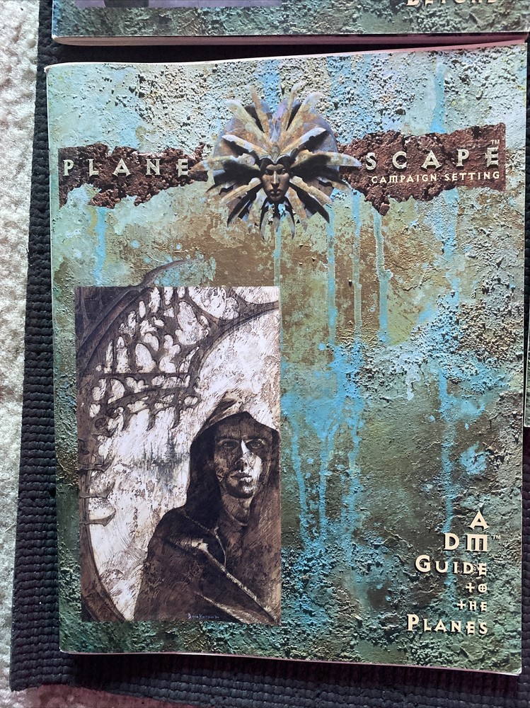 Planescape Campaign Setting box set, AD&D 2600. Missing Screen And 2 Maps