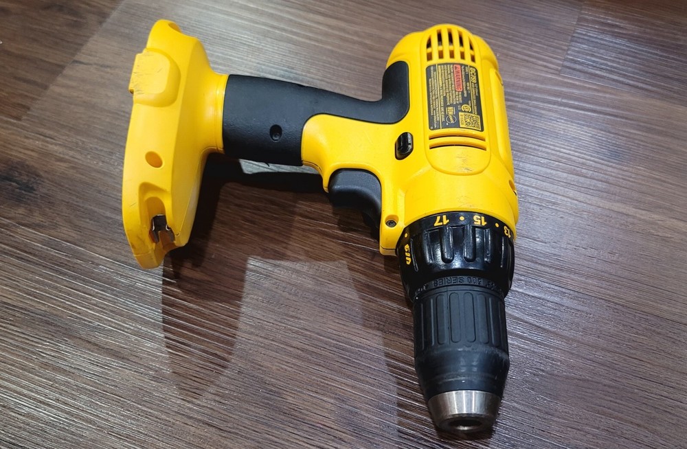 Dewalt DC759 Cordless 1/2" 18v Drill Driver (TOOL ONLY)