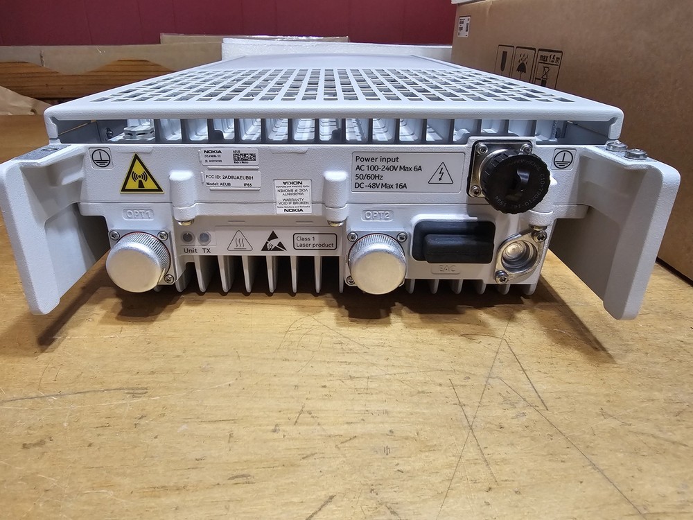 NEW NOKIA SOLUTIONS NETWORKS AIRSCALE AEUB RADIO UNIT FIXED TRANSMITTER