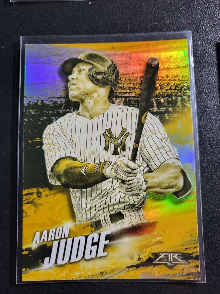 2018 Topps Baseball Fire Inserts - Base - Blue - Gold -Complete your set