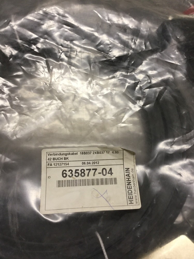 NEW, SEALED, HEIDENHAIN, 635877-04, ENCODER CABLE. (22F-1)