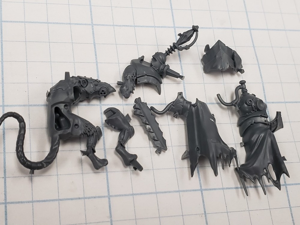 Warhammer Skaven Bits Skryre Arch Warlock Robed Techno Torso #01
