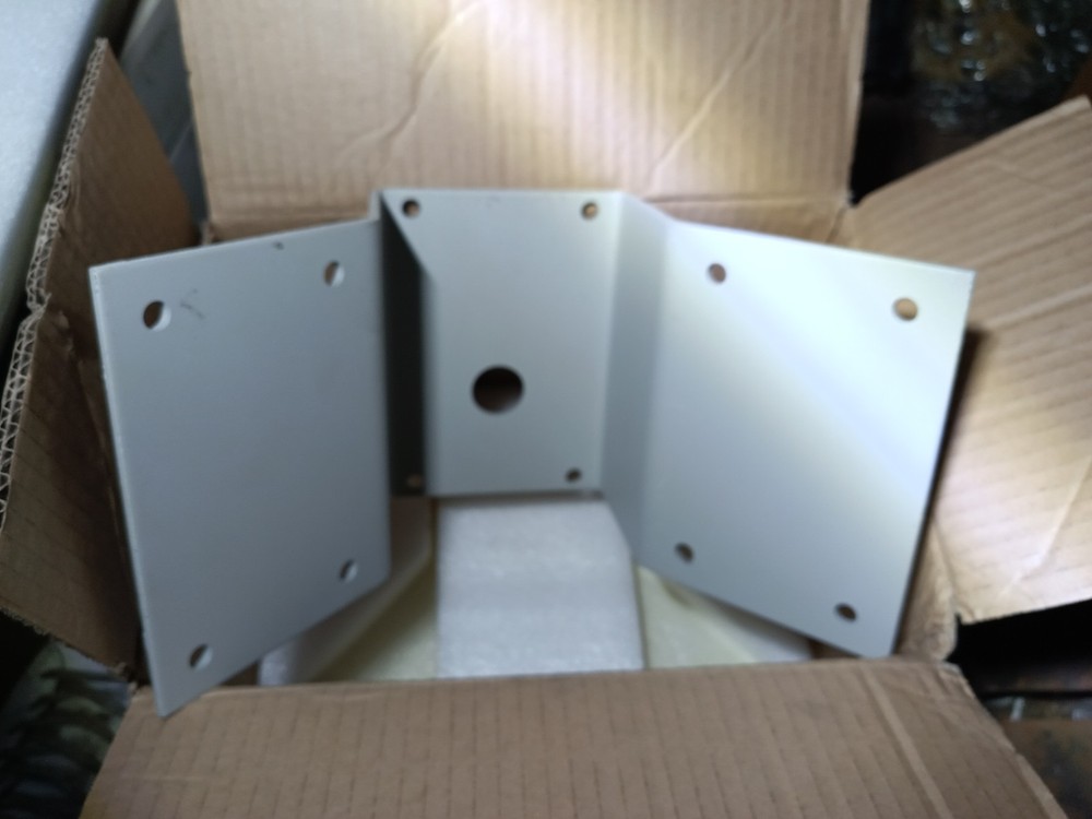 Pelco PA402 Pole Mount Adapter Bracket for Spectra / DF5 Dome Camera