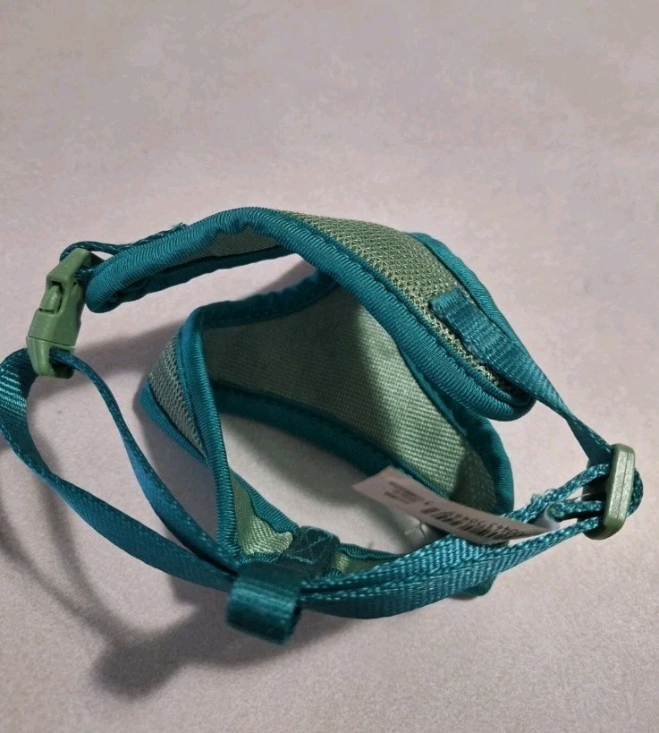 Mesh Cat Harness Adjustable For Cats Blue/Green XS-S Neck 8-12", Chest 12-17"