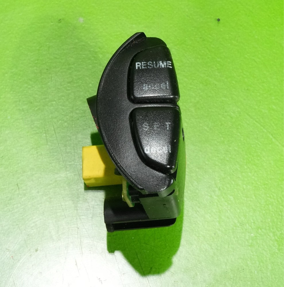 94-01 Integra OEM steering wheel cruise control switch button set resume accel