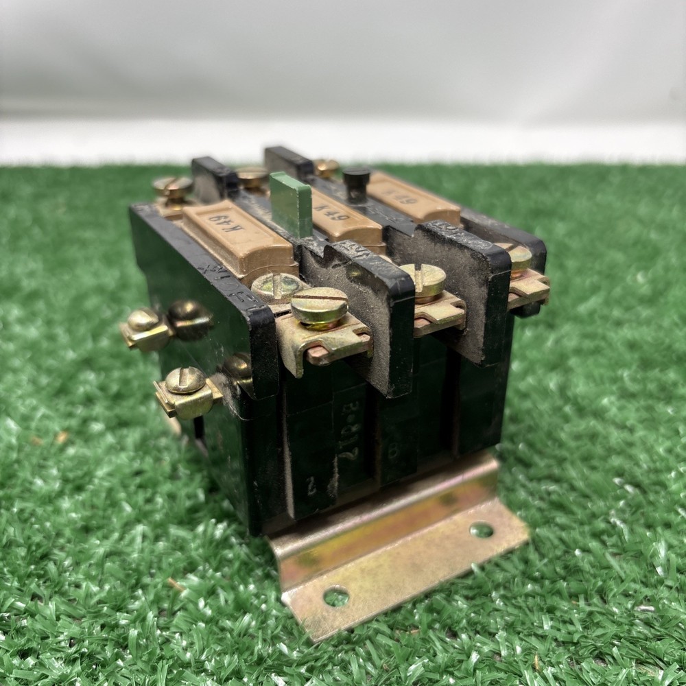 FURNAS 48DC38AA4 RELAY 600V UNMP