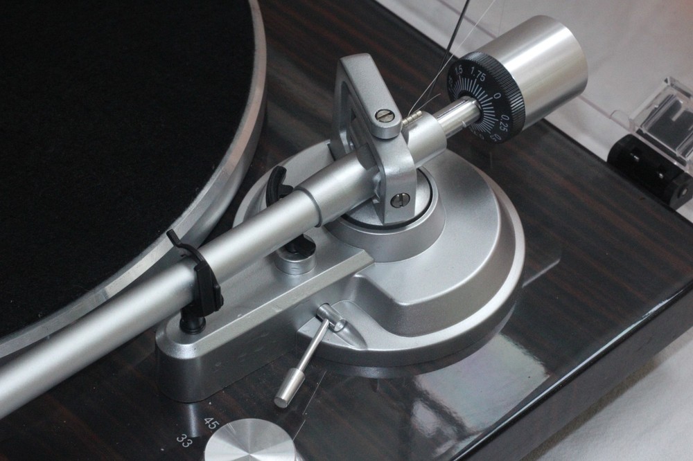 Lenco lbt 188 record player, EXCELLENT condition, walnut, bluetooth, USB output