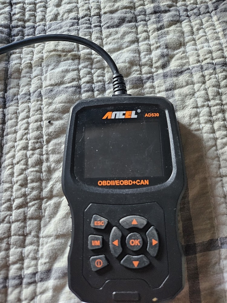 Ancel AD530 OBD2 Car Battery Test Scanner with Diagnostic Code Reader