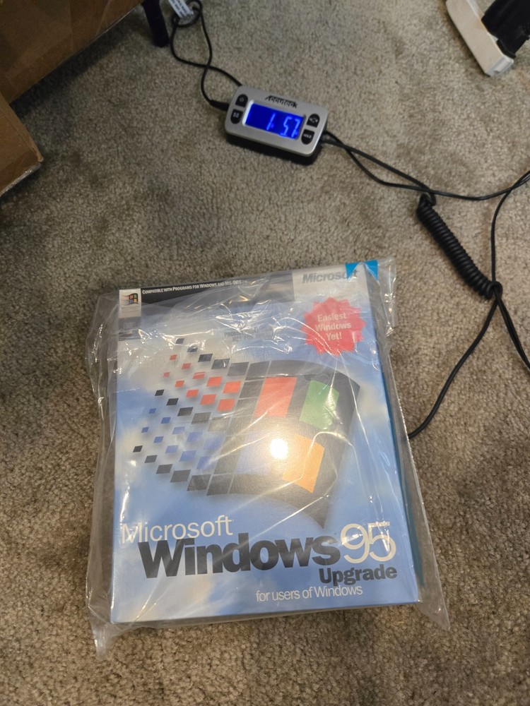 Microsoft Windows 95 Upgrade 3.5” Floppy Version Promotional Version NEW Sealed