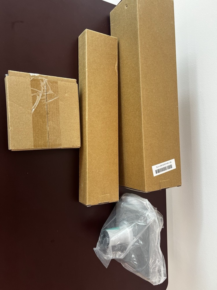 Humanscale M2 Pro, Silver Clamp Mount- New -open Box