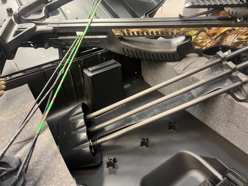 Barnett Jackal Crossbow