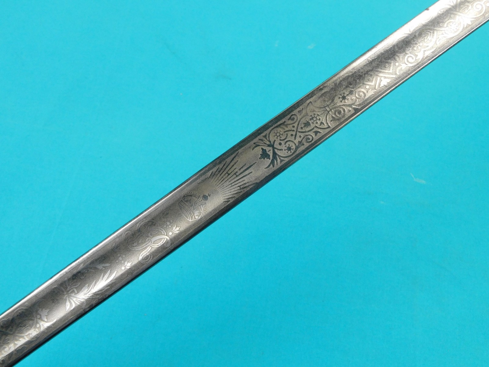 Antique British English WW1 Model 1897 Officer's Sword w/ Scabbard